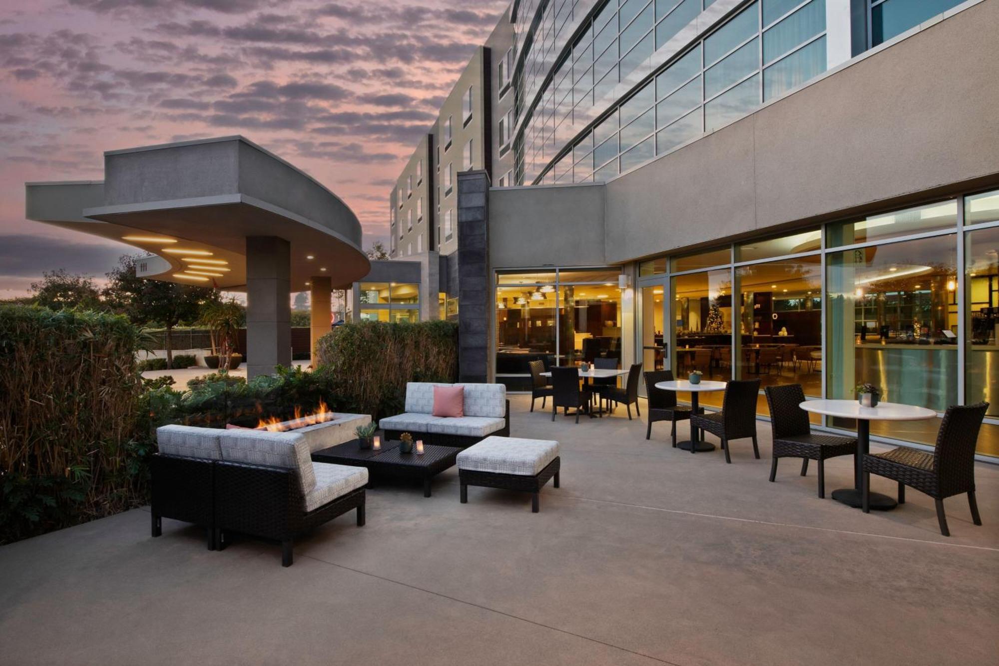Courtyard By Marriott San Jose North/ Silicon Valley Exteriör bild